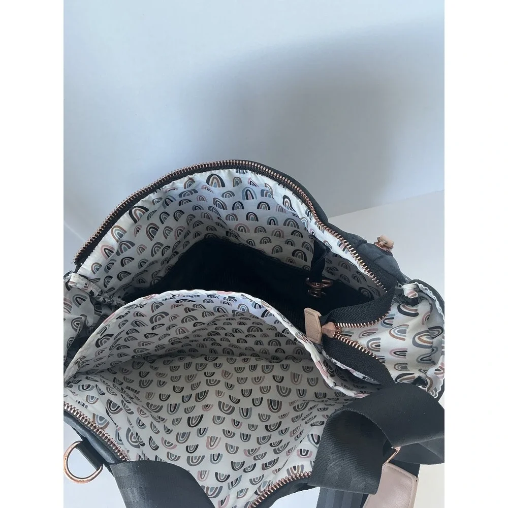 Petunia Pickle Bottom‎ Diaper Bag Blue Cream Vegan Leather Travel Tote
